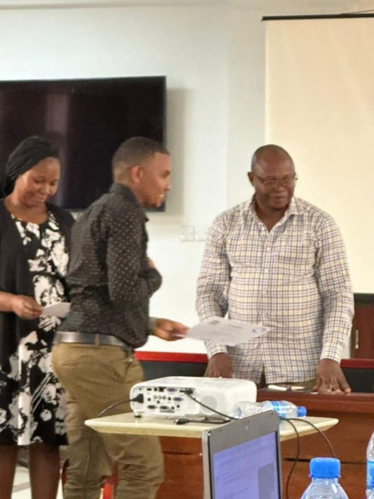 photo 2025 09 11 02 03 41 6 photo 2025 09 11 02 03 41 6